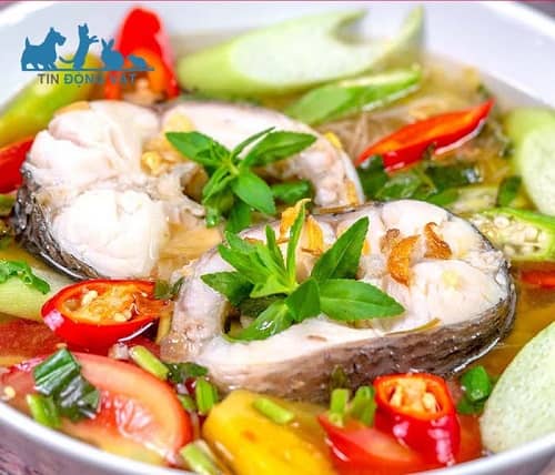 Cá tầm nấu canh măng chua