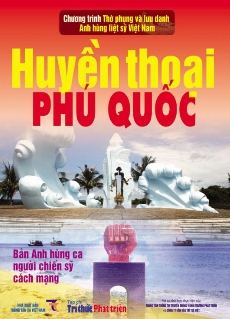 Chó Phú Quốc cỡ lớn đứng cạnh chủ nhân